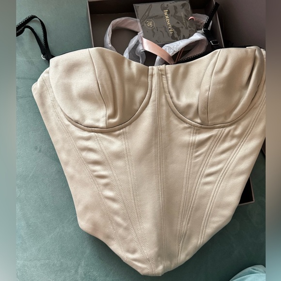 House of CB Cream and Black Corset Bra - Picture 5 of 7